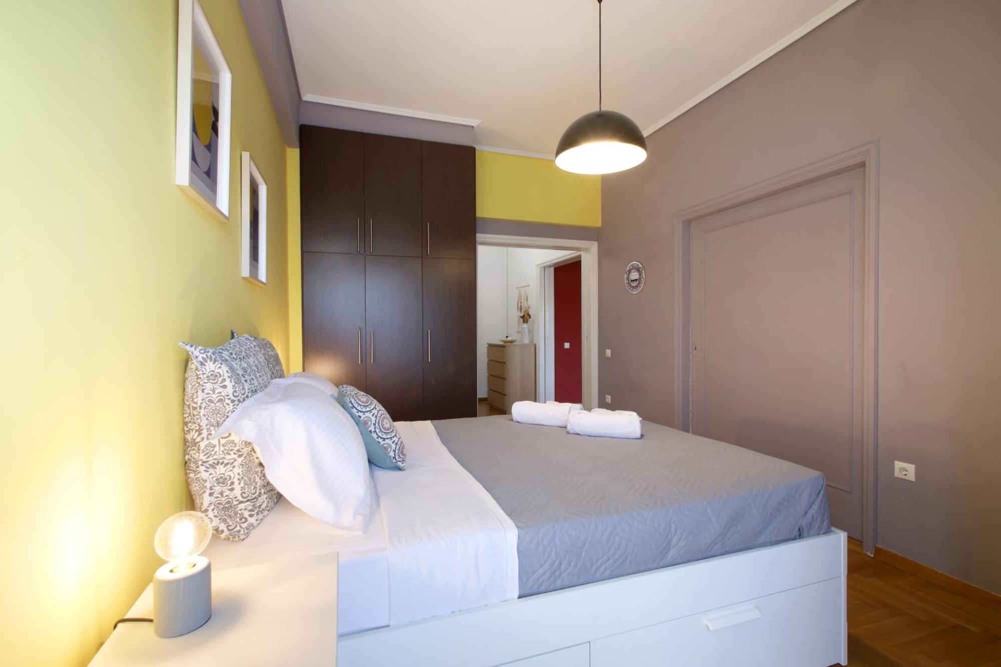 Apartment Modern 2bd Next To Acropolis Athens