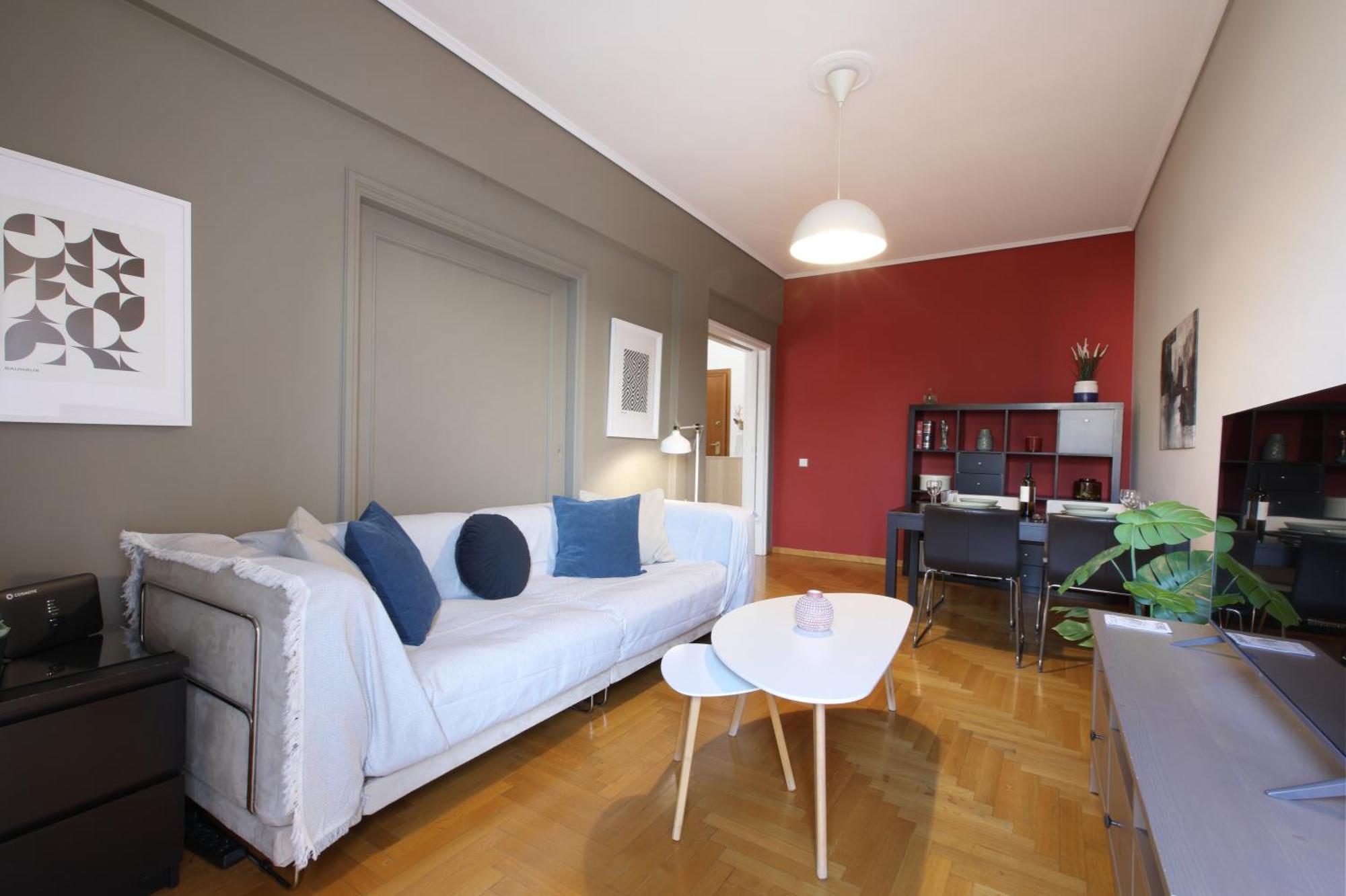 Modern 2bd Next To Acropolis