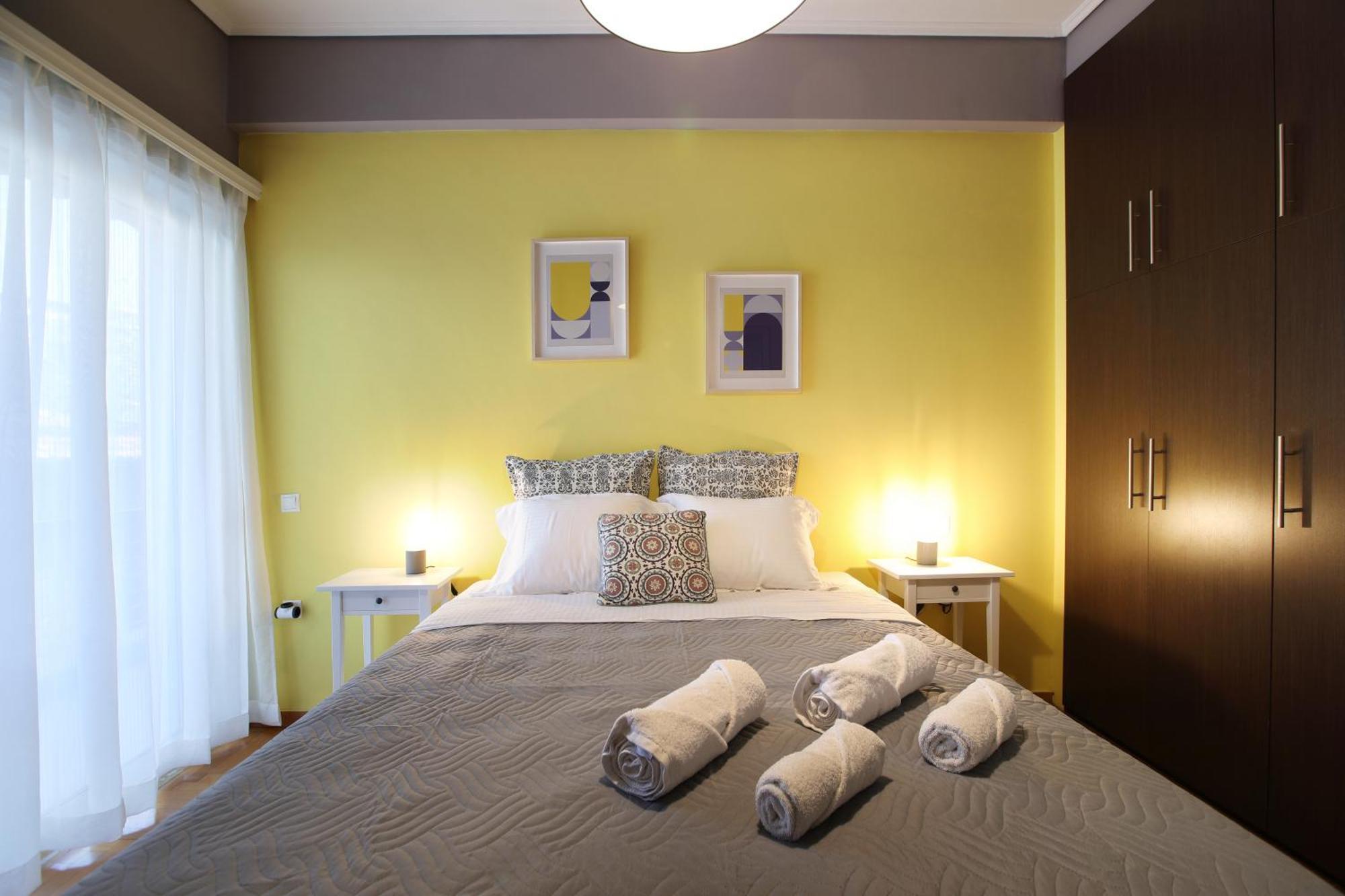 Modern 2bd Next To Acropolis Athens